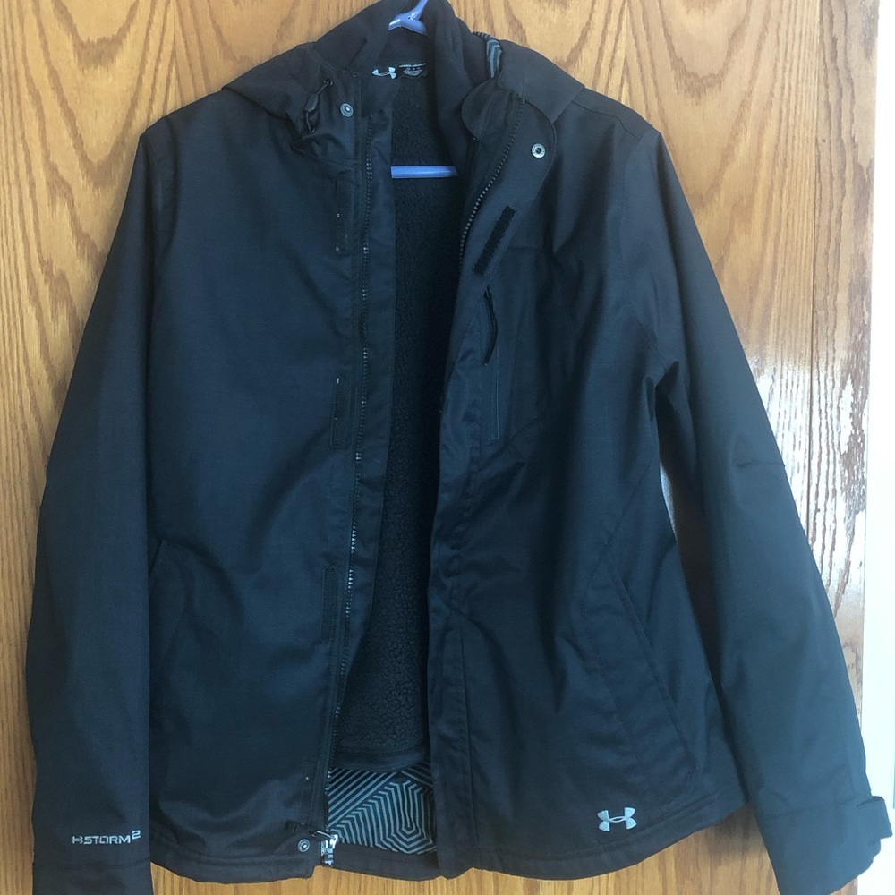 Under armor Storm 2, 3 in 1 systems jacket. Women Medium. Black